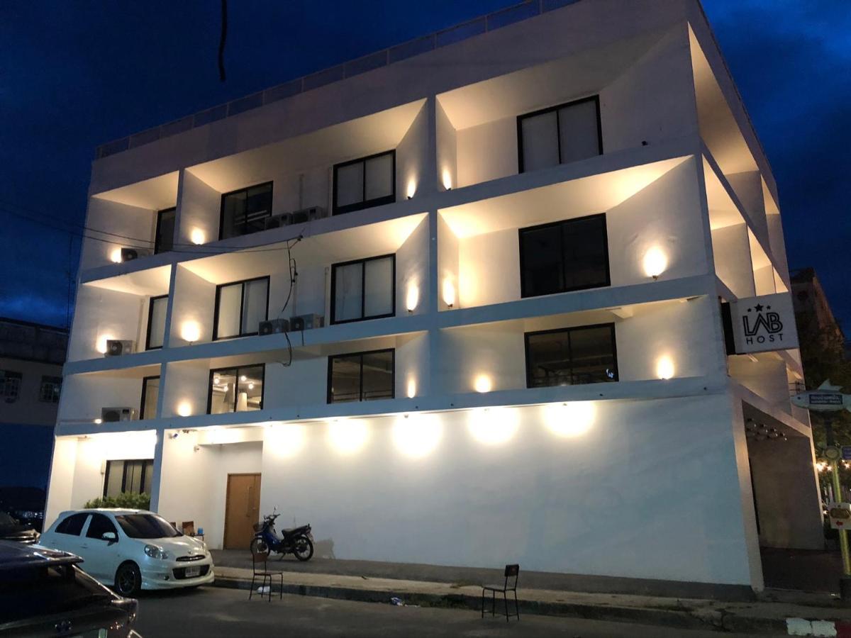Labkoff Cafe And Hostel Kanchanaburi Ngoại thất bức ảnh