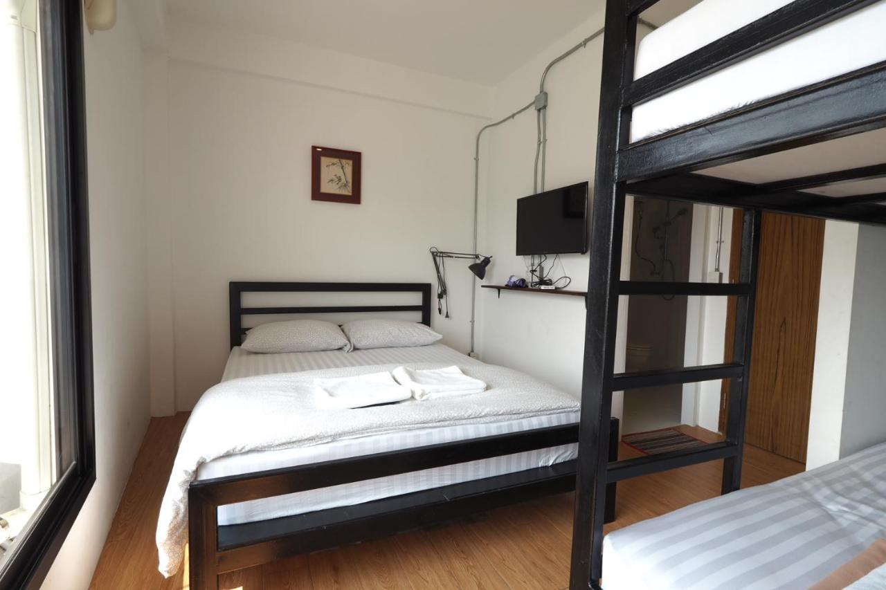 Labkoff Cafe And Hostel Kanchanaburi Ngoại thất bức ảnh