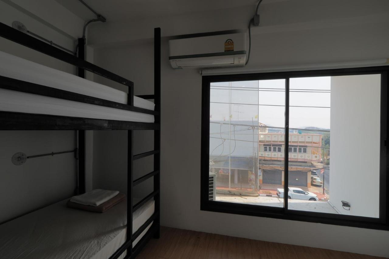 Labkoff Cafe And Hostel Kanchanaburi Ngoại thất bức ảnh