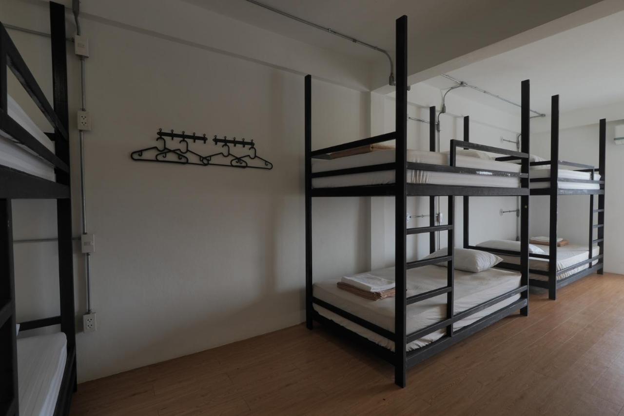 Labkoff Cafe And Hostel Kanchanaburi Ngoại thất bức ảnh