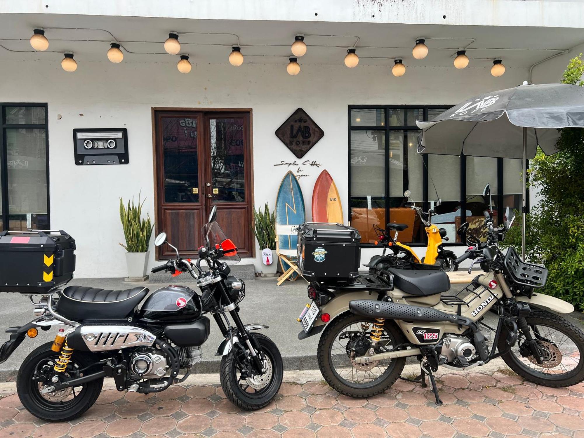 Labkoff Cafe And Hostel Kanchanaburi Ngoại thất bức ảnh